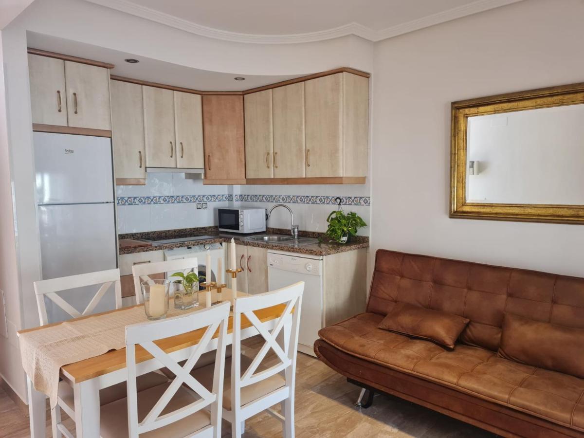 Apartamentos Benalmarina Malaga Luaran gambar